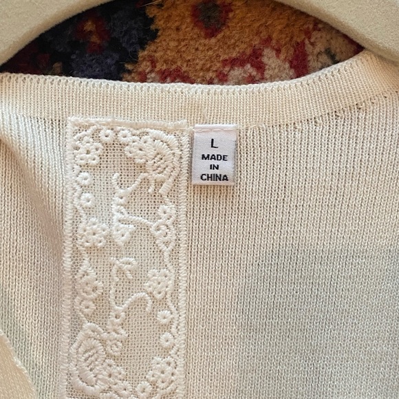 Sadie and sage off white blouse - Picture 2 of 3